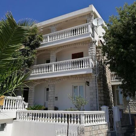 Apartmani Luksic Sutomore Εξωτερικό φωτογραφία