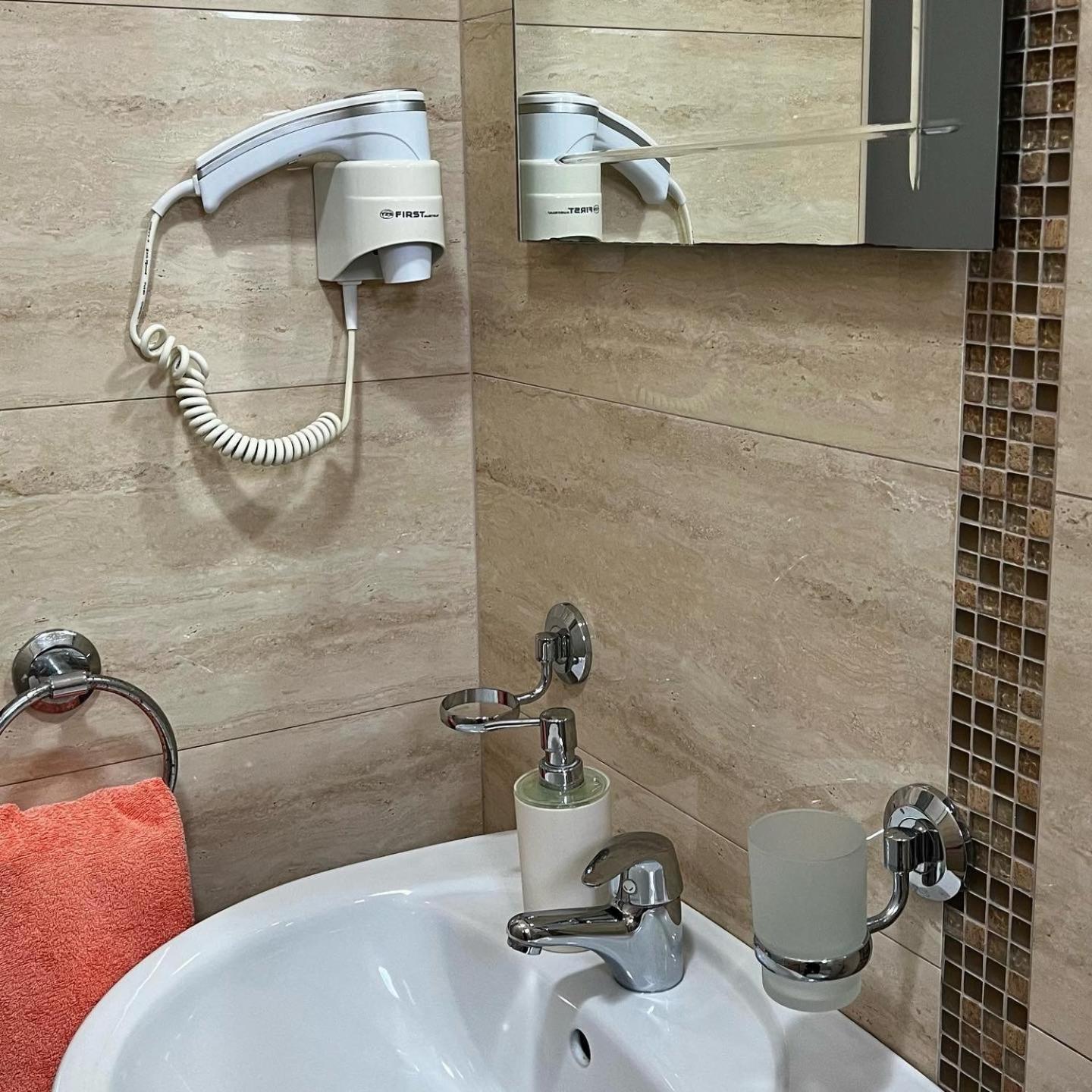 Apartmani Luksic Sutomore Εξωτερικό φωτογραφία