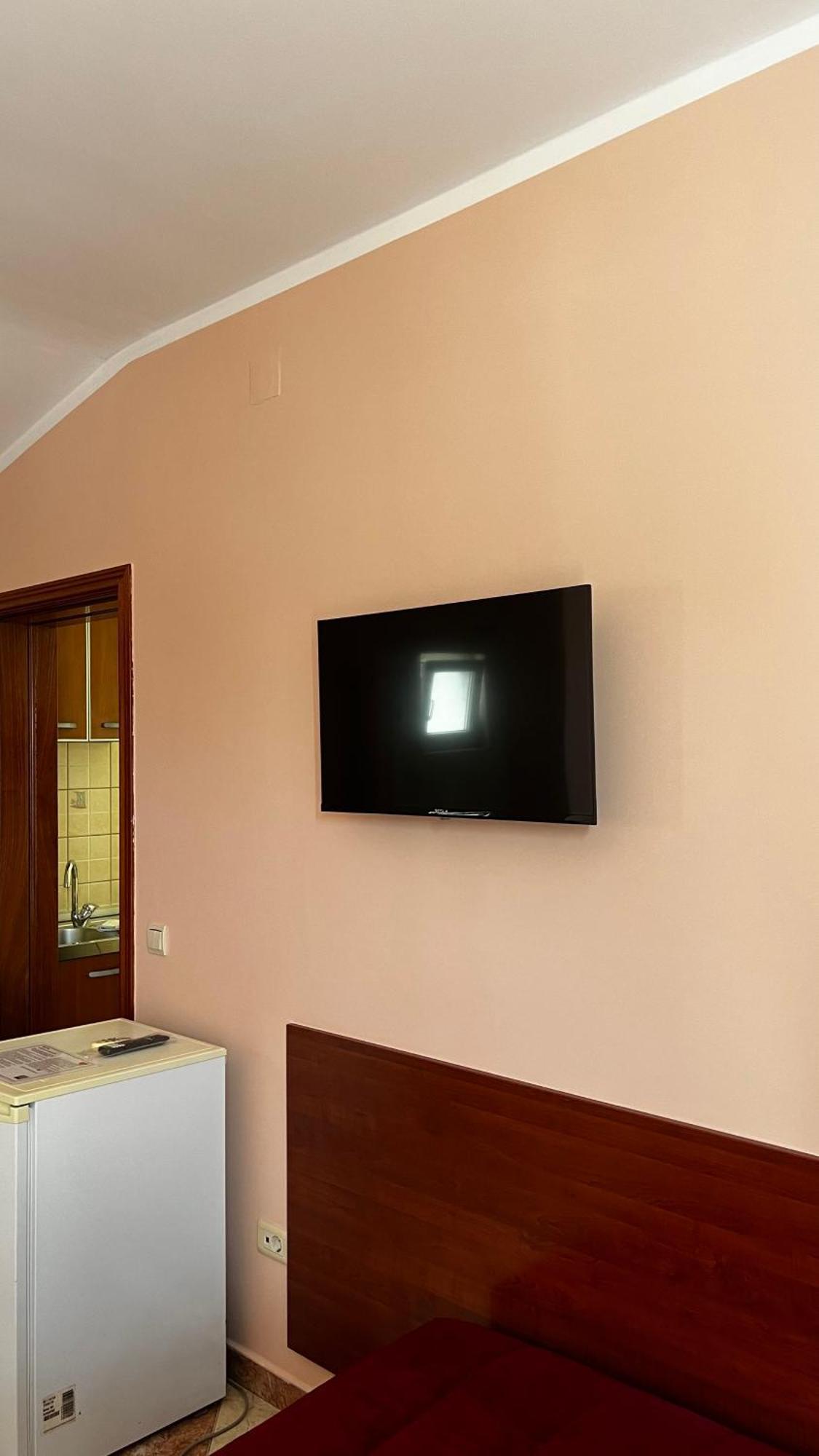 Apartmani Luksic Sutomore Εξωτερικό φωτογραφία