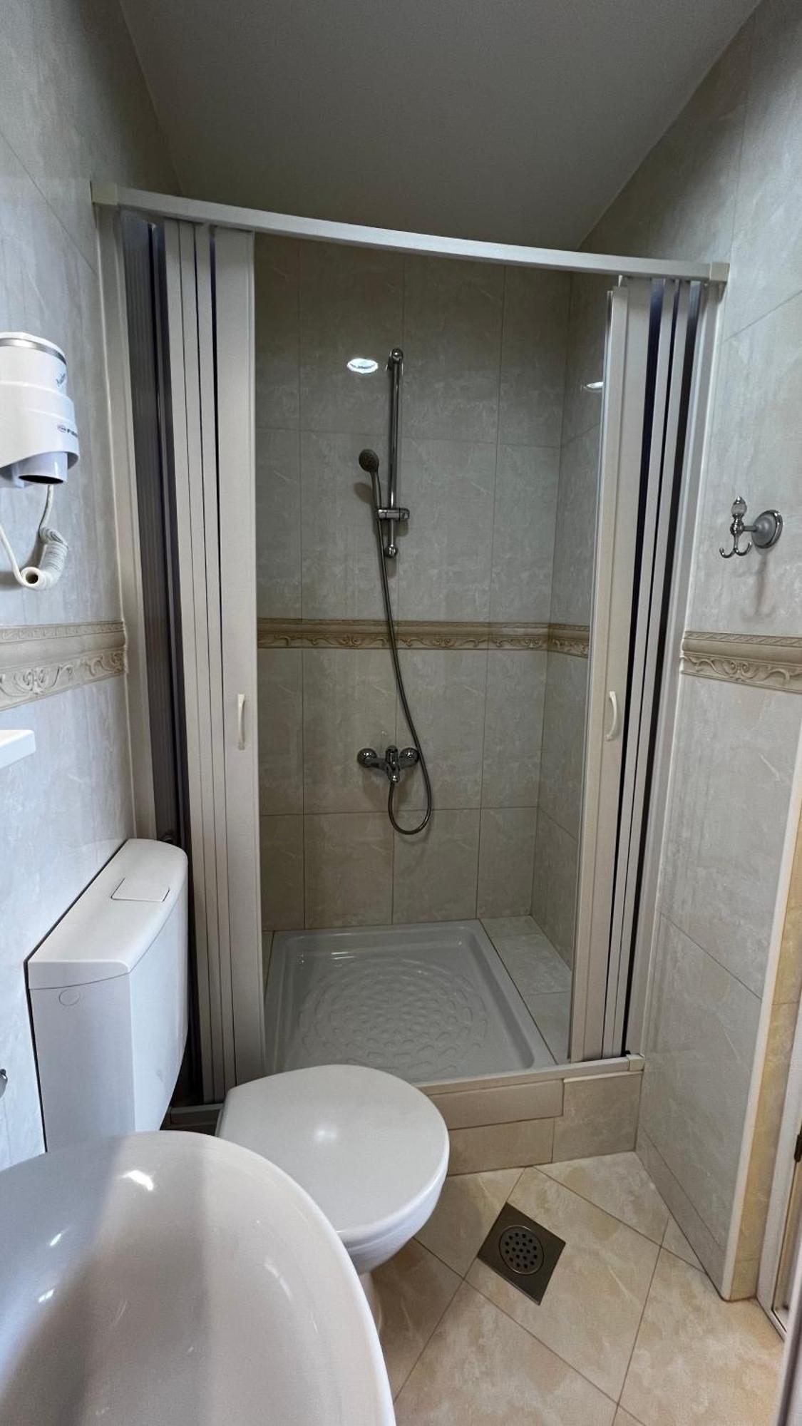 Apartmani Luksic Sutomore Εξωτερικό φωτογραφία