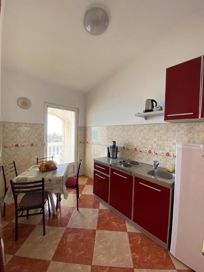 Apartmani Luksic Sutomore Εξωτερικό φωτογραφία