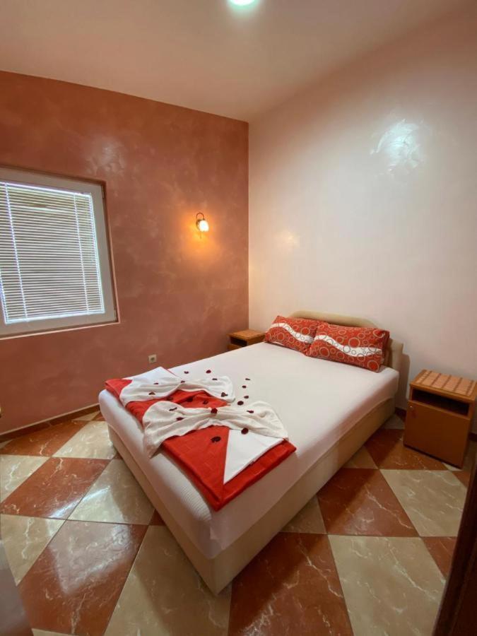 Apartmani Luksic Sutomore Εξωτερικό φωτογραφία