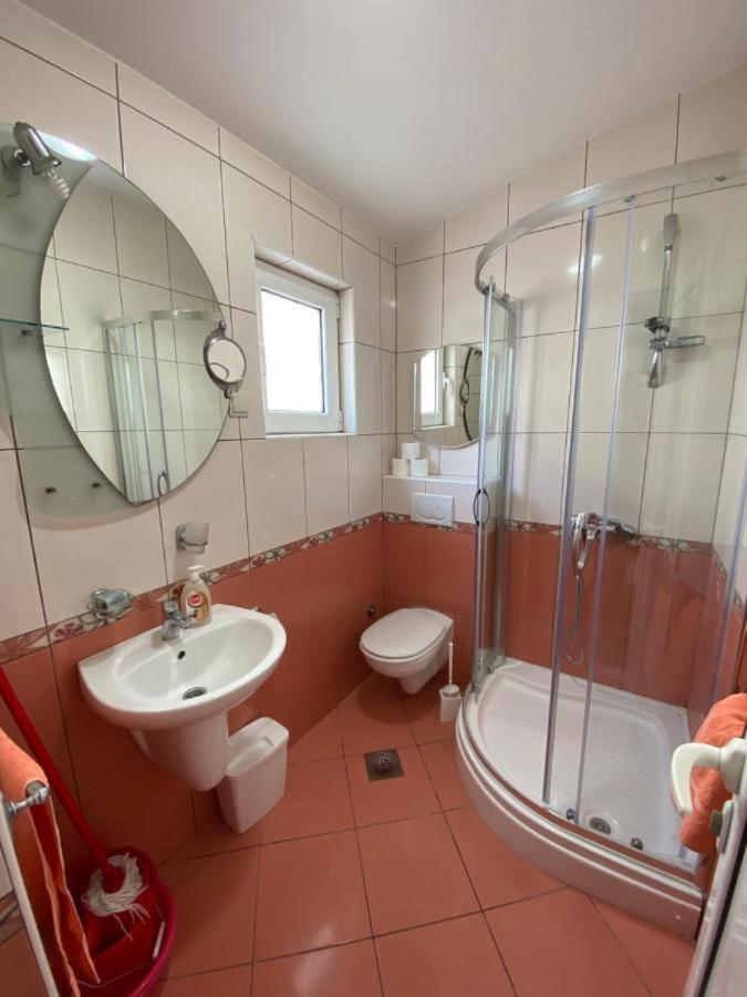 Apartmani Luksic Sutomore Εξωτερικό φωτογραφία